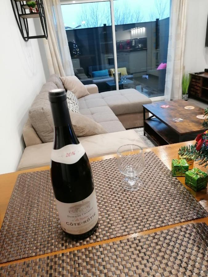 Charmant appartement T2 dans villa avec spa extérieur de mai à septembre Laveyron Extérieur photo