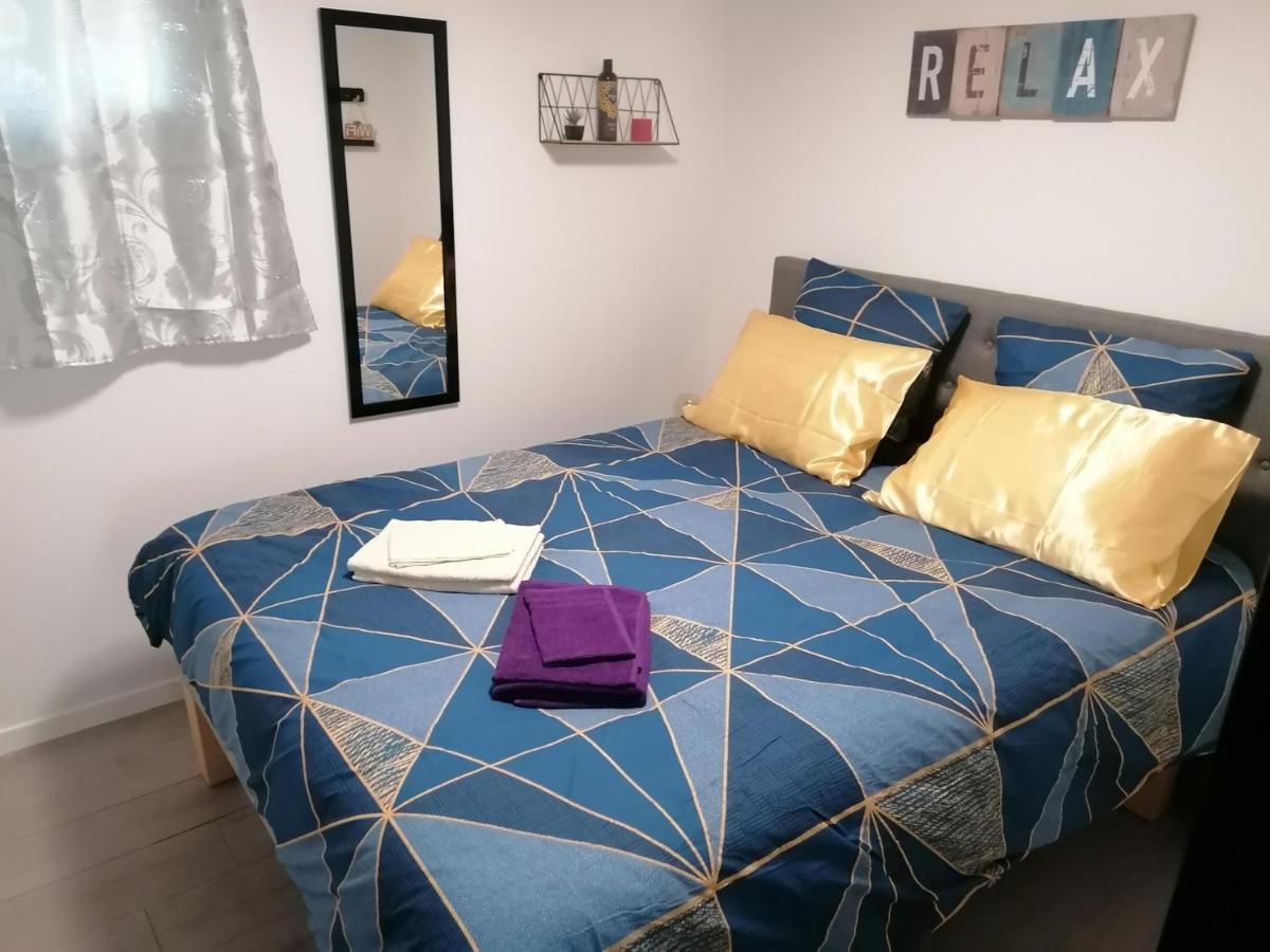 Charmant appartement T2 dans villa avec spa extérieur de mai à septembre Laveyron Extérieur photo