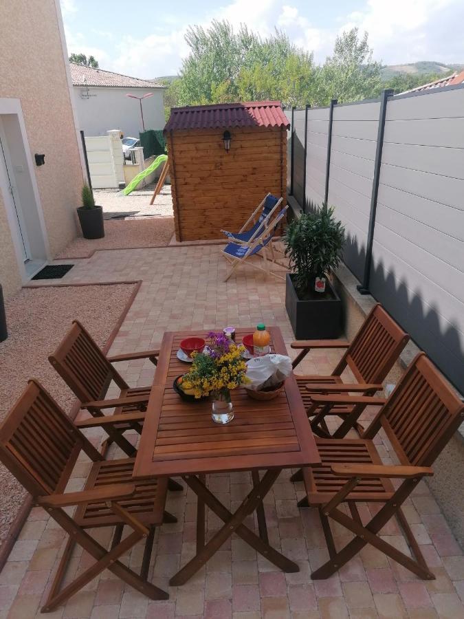 Charmant appartement T2 dans villa avec spa extérieur de mai à septembre Laveyron Extérieur photo